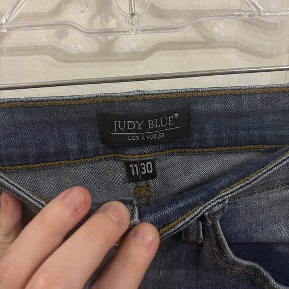 Judy Blue Relaxed Fit Boyfriend Jeans - Picture 3 of 8